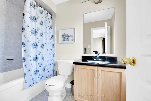 Additional image 21 of 123 Attridge Cres