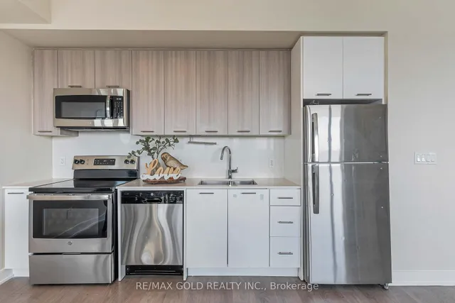 Additional image 21 of 180 Veterans Dr Unit 510