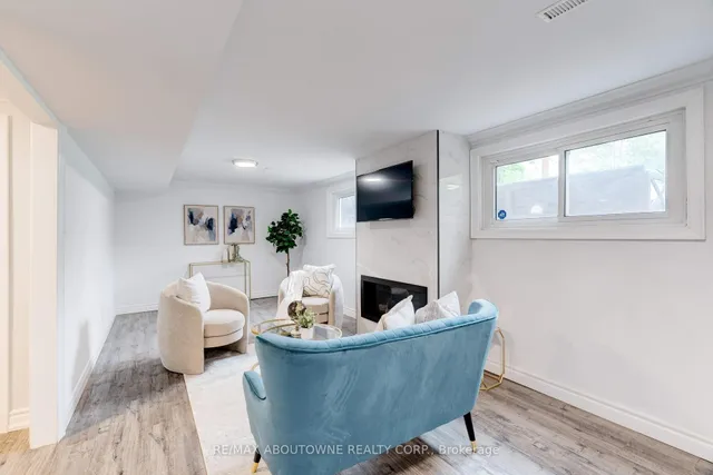 Additional image 35 of 1155 Falgarwood Dr