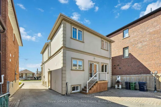 Additional image 40 of 1006 Briar Hill Ave