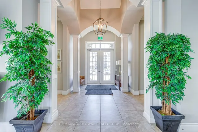 Additional image 28 of 1470 Main St Unit 411