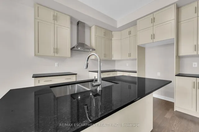 Additional image 15 of 67 Starfire Cres