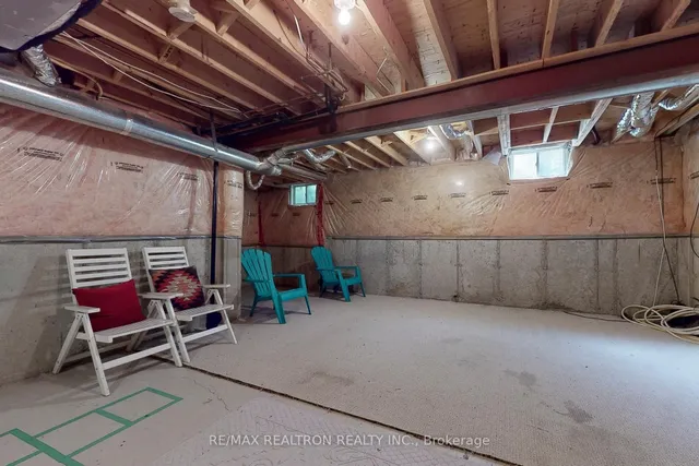 Additional image 28 of 2268 Greening Lane