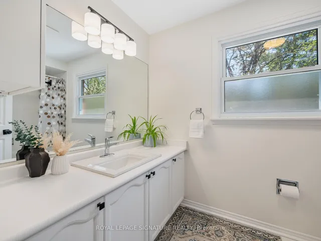 Additional image 35 of 53 Blueking Cres