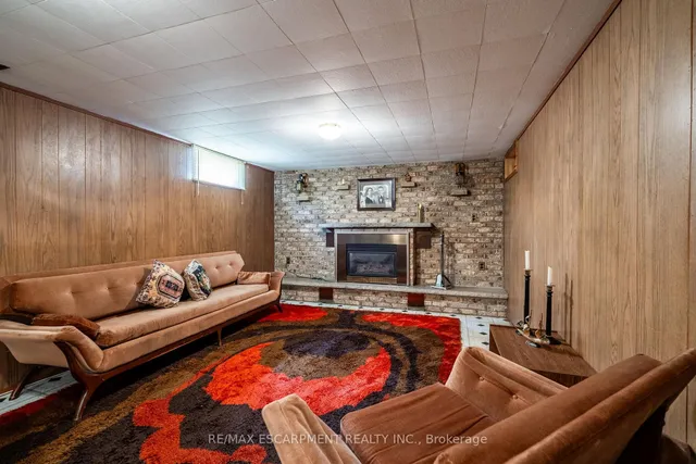 Additional image 31 of 106 Owen Pl