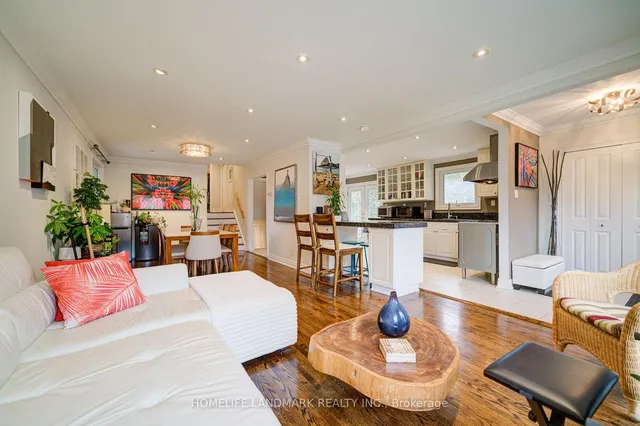 Additional image 8 of 2207 Elmhurst Ave