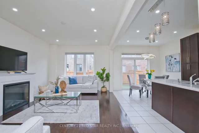 Additional image 44 of 633 Brisdale Dr