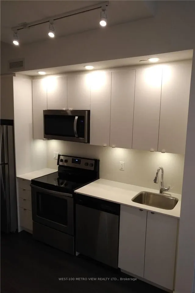 Additional image 8 of 5240 Dundas St Unit B208