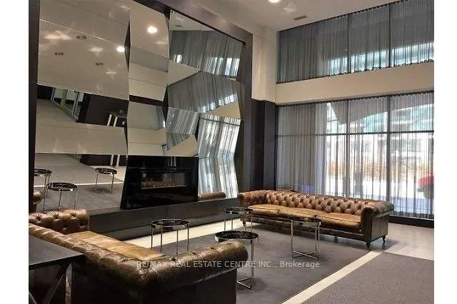 Additional image 2 of 35 Bastion St Unit 709