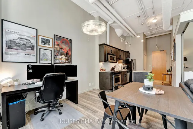 Additional image 21 of 410 King St Unit 118