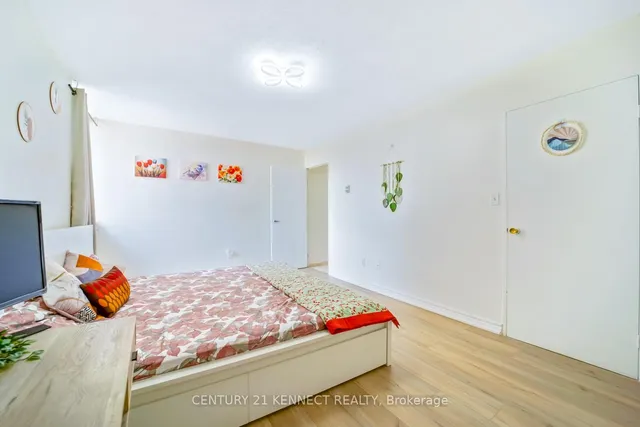 Additional image 22 of 1 Massey Sq Unit 2901