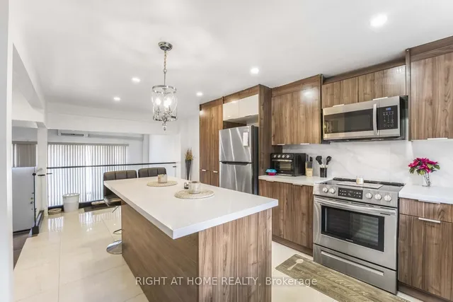 Additional image 9 of 35 Darras Crt