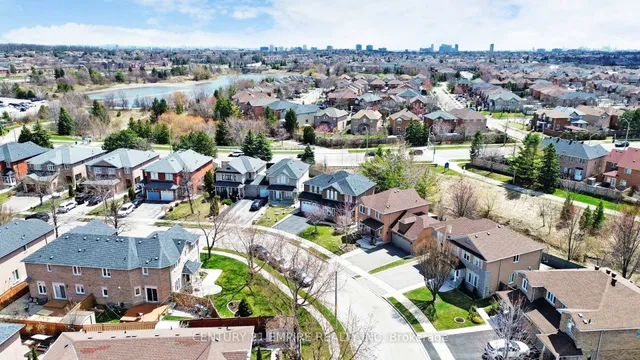 Additional image 48 of 26 Dolphin Song Cres