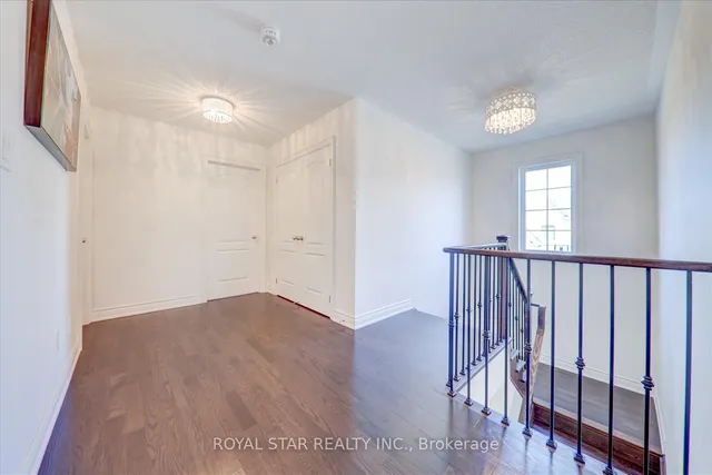 Additional image 18 of 16 Vetch St