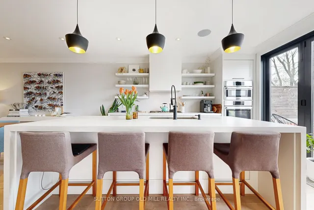 Additional image 15 of 17 Grafton Ave