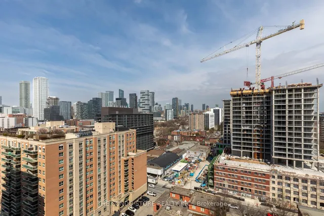 Additional image 17 of 460 Adelaide St Unit 2006