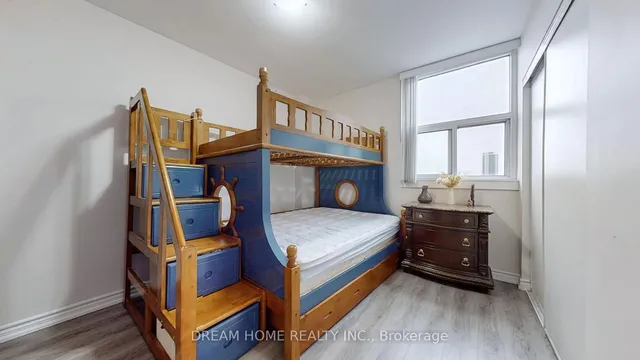 Additional image 27 of 5 Massey Sq Unit 1815