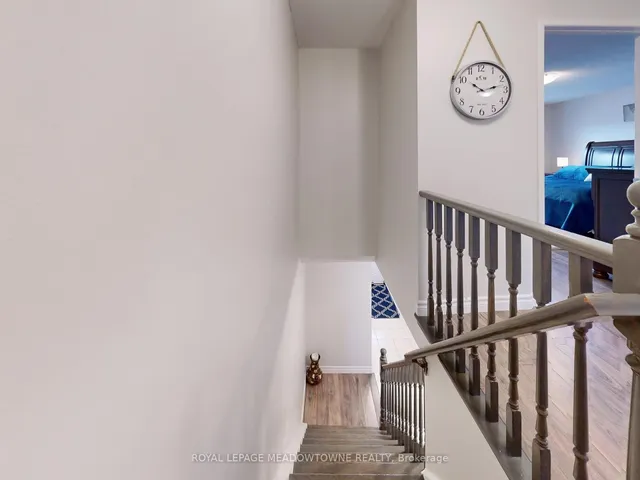 Additional image 20 of 152 Essling Ave