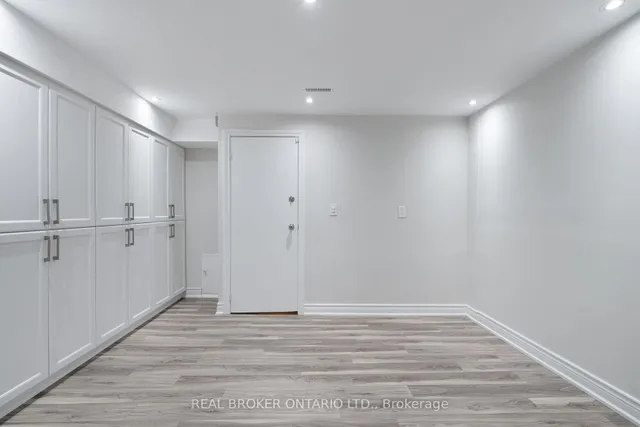 Additional image 37 of 4042 Ellesmere Rd