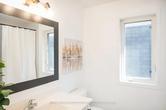 Additional image 33 of 236 Magurn Gate