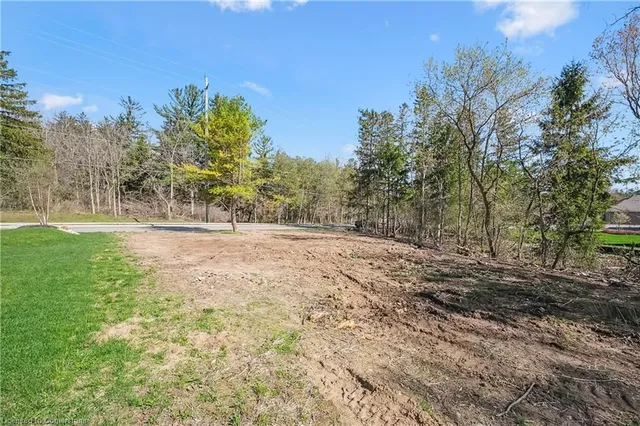 Additional image 11 of 176B Woolwich St