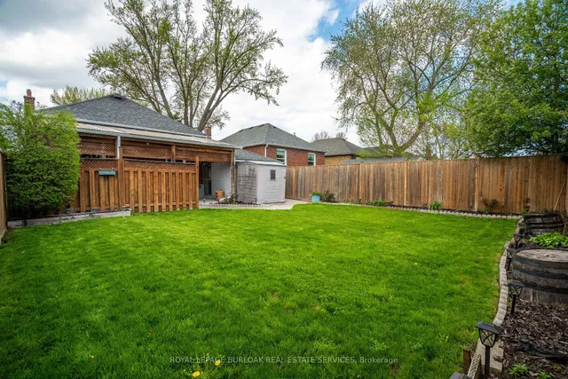 Additional image 30 of 11 Speers Ave