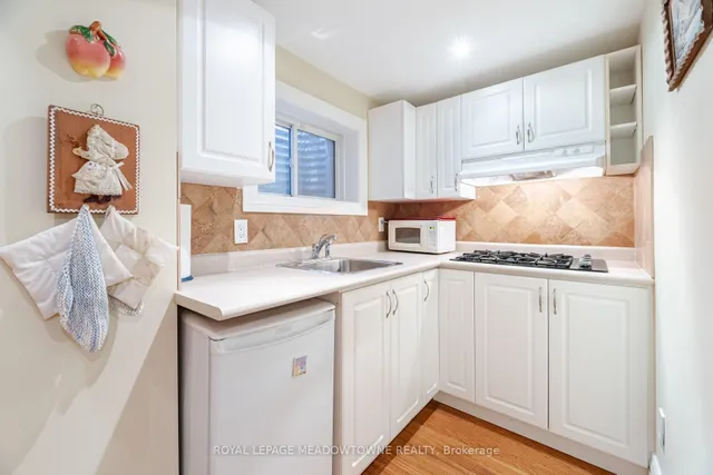 Additional image 42 of 915 Gaslight Way