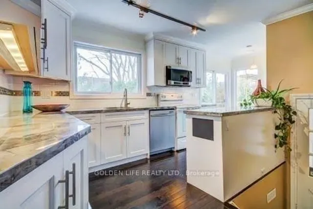 Additional image 8 of 5 Hurlingham Cres