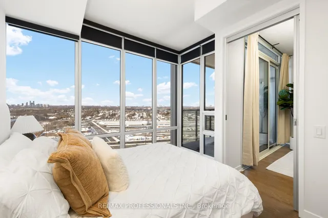 Additional image 14 of 90 Park Lawn Rd Unit 2815