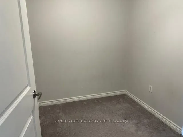 Additional image 26 of 630 Sauve St Unit 404