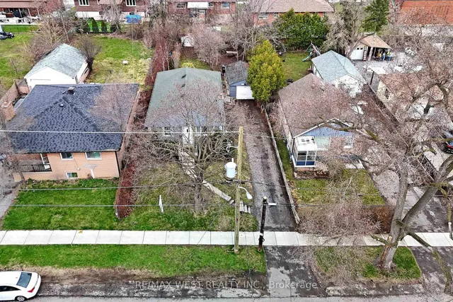 Additional image 35 of 14 Byng Ave