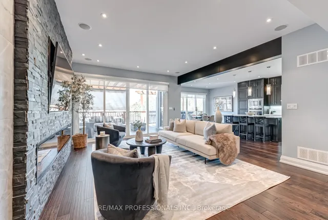 Additional image 4 of 372 Silverthorn Ave