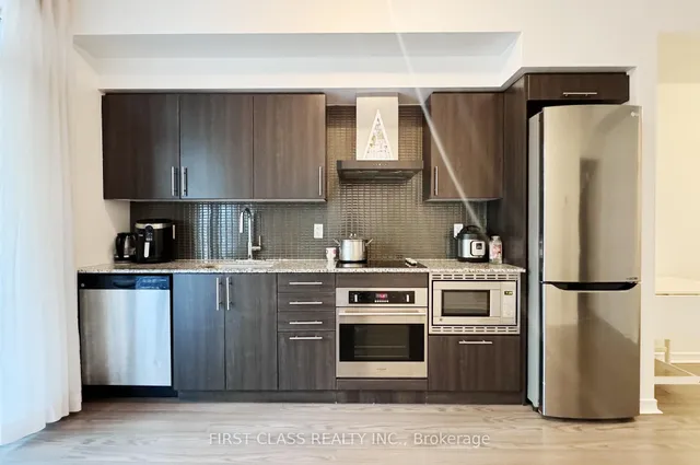 Additional image 8 of 352 Front St Unit 1217