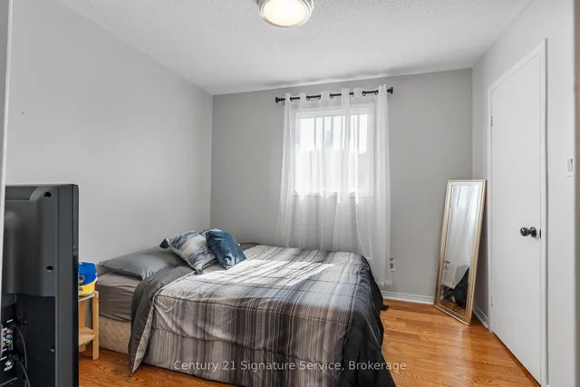 Additional image 17 of 80 Dutch Cres