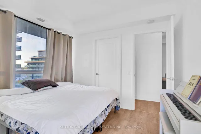 Additional image 10 of 65 ANNIE CRAIG Dr Unit 703