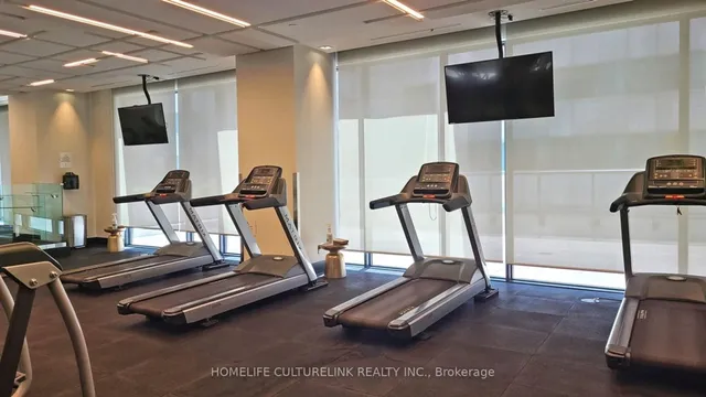 Additional image 39 of 87 Peter St Unit 1417