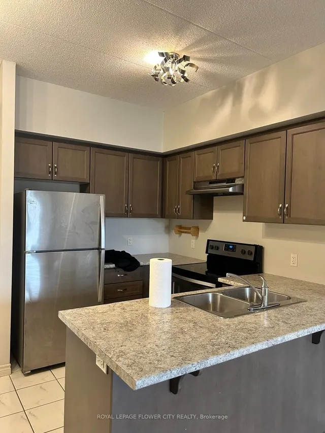 Additional image 10 of 630 Sauve St Unit 404