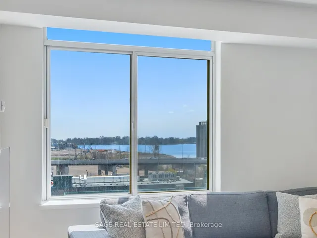 Additional image 18 of 70 Mill St Unit 909