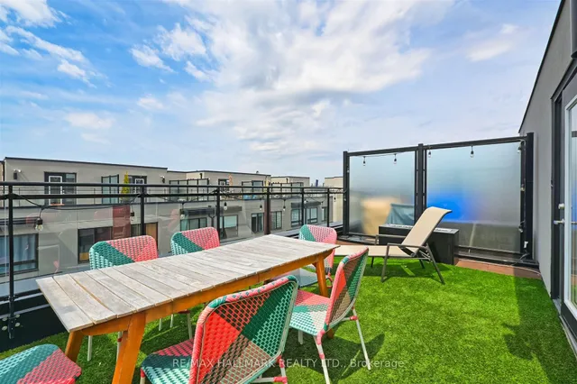 Additional image 20 of 1110 Briar Hill Ave Unit 303