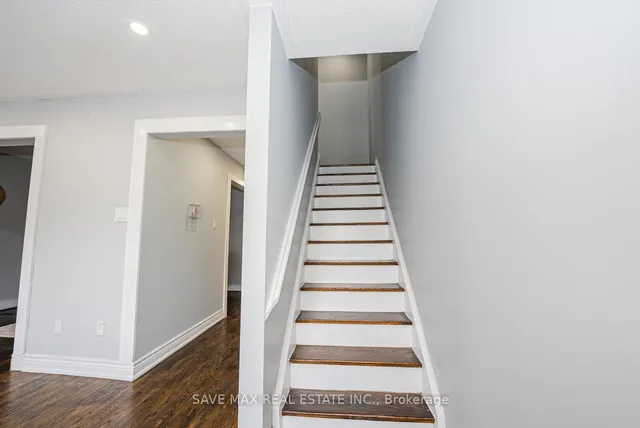 Additional image 19 of 282 Fleetwood Cres