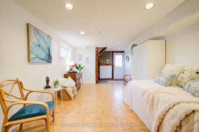 Additional image 21 of 3608 Birchmeadow Cres