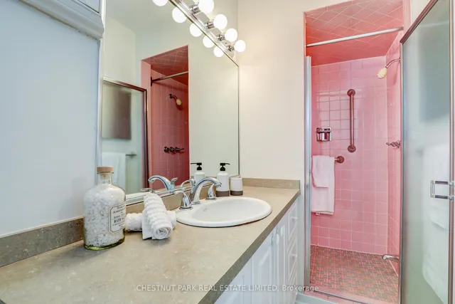 Additional image 24 of 81 Valentine Dr