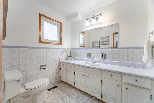 Additional image 37 of 21 Malcolm Cres