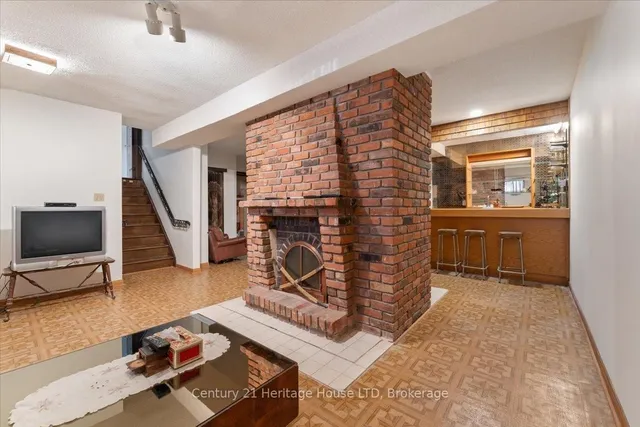 Additional image 28 of 38 Palm Crt