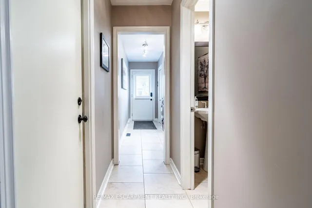 Additional image 11 of 27 Gladiola Dr