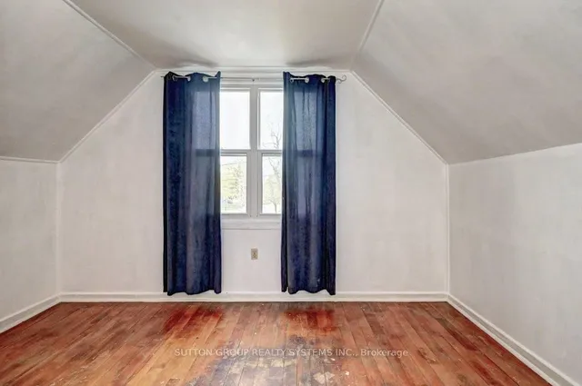 Additional image 17 of 135 Glen Rd