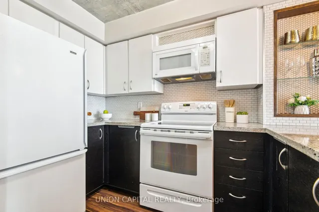 Additional image 29 of 801 King St Unit 609