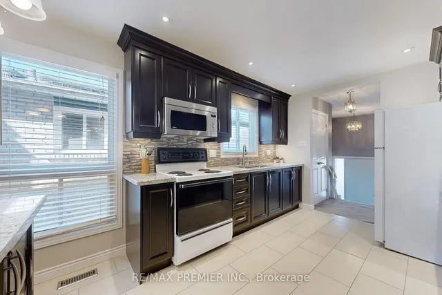 Additional image 13 of 191 Invergordon Ave