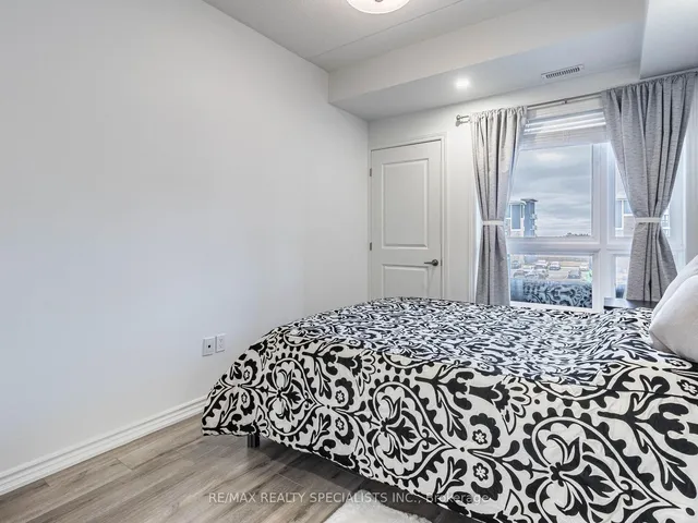 Additional image 24 of 650 Sauve St Unit 311