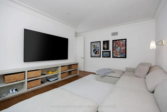 Additional image 30 of 153 Perry Cres